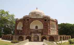 Vadodara tour guide
